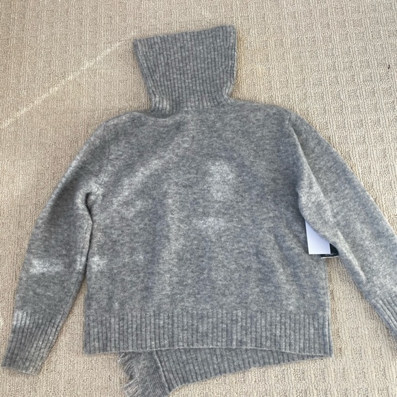 Grey Phillip Lim 3.1 Fringe Overlap Sweater- size Small - Picture 14 of 16